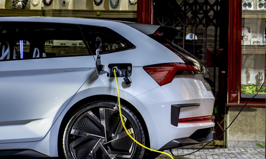 Детали экстерьера Skoda Vision RS 2018 года  (фото 12 из 37)